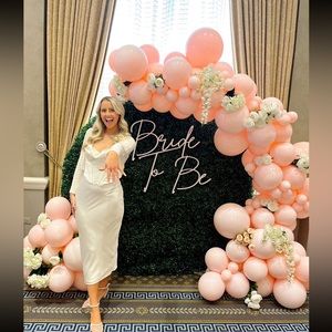 HOUSE OF CB - CHARMAINE - IVORY CORSET MAXI DRESS - SIZE MEDIUM